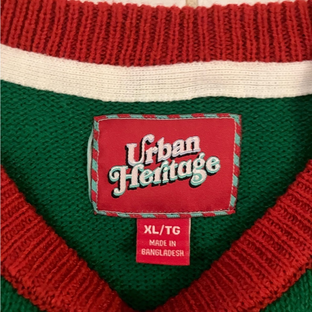 Urban heritage rudolf reindeer Christmas sweater. EUC! - Picture 5 of 8